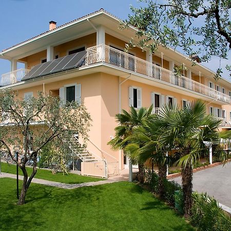 סאלו Hotel Panoramica מראה חיצוני תמונה
