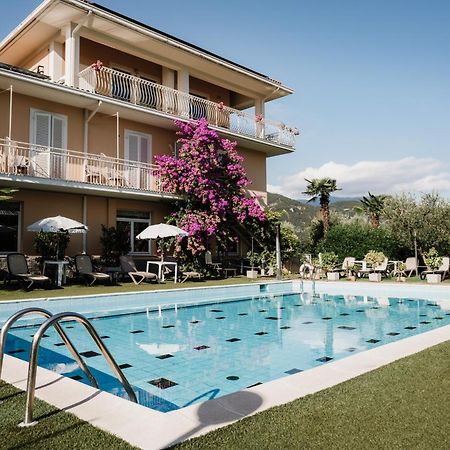 סאלו Hotel Panoramica מראה חיצוני תמונה
