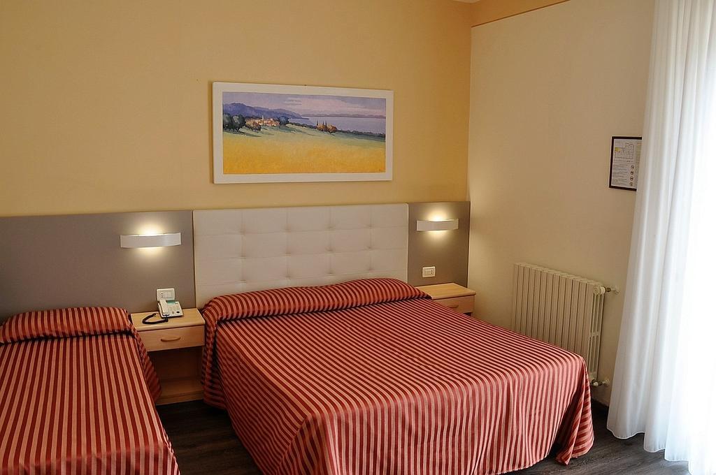 סאלו Hotel Panoramica מראה חיצוני תמונה
