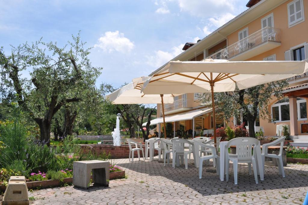 סאלו Hotel Panoramica מראה חיצוני תמונה